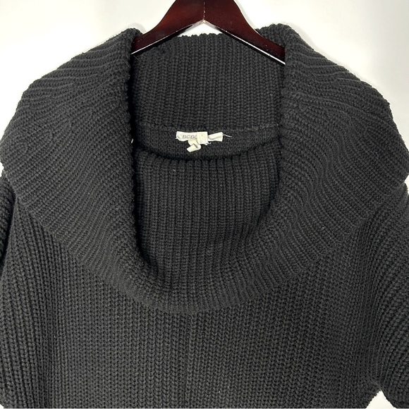 BCBGGeneration Women's Black Cowl Neck Short Sleeve Sweater Dress Size XS - Picture 7 of 11